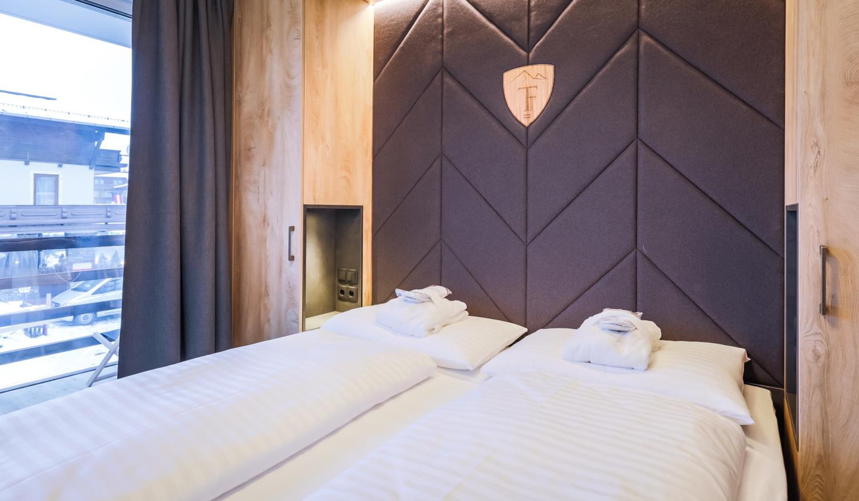 24 by AvenidA - Mountain Residence