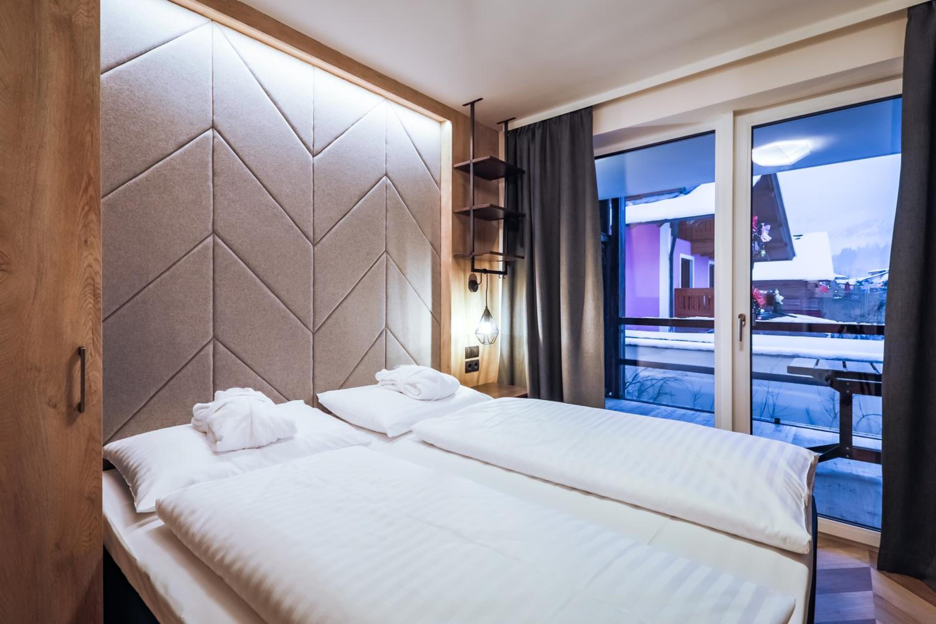 24 by AvenidA - Mountain Residence