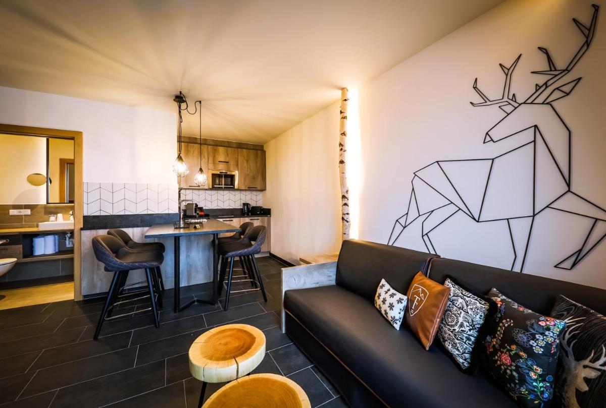24 by AvenidA - Mountain Residence