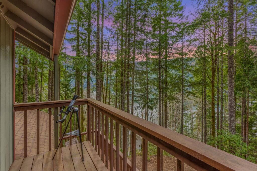 Lakeview Lookout