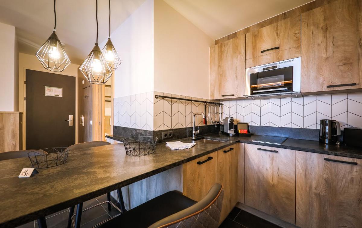 24 by AvenidA - Mountain Residence