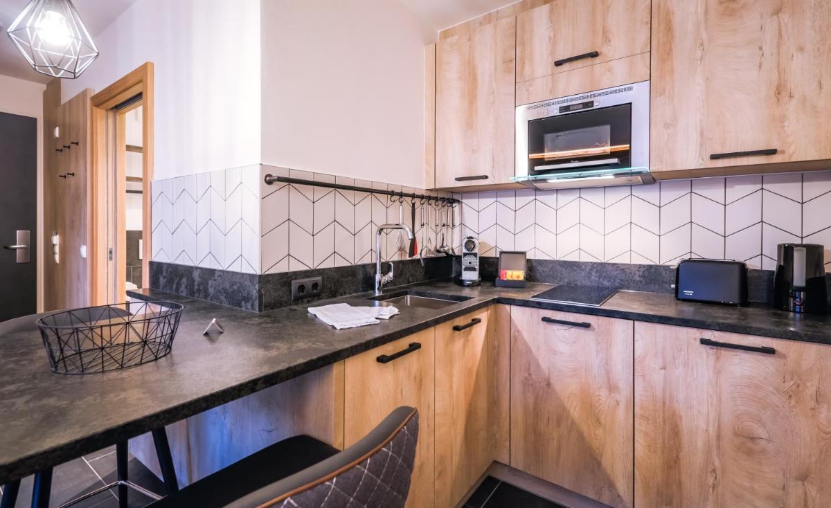 24 by AvenidA - Mountain Residence