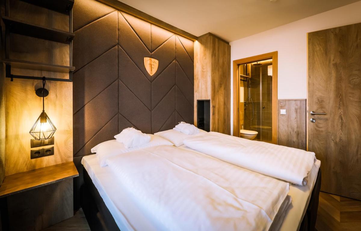 24 by AvenidA - Mountain Residence