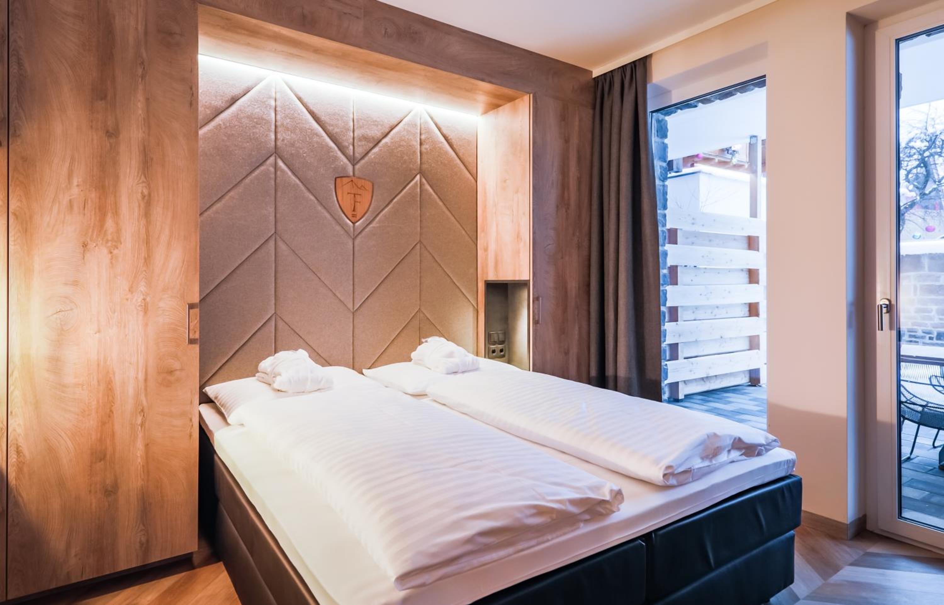 24 by AvenidA - Mountain Residence