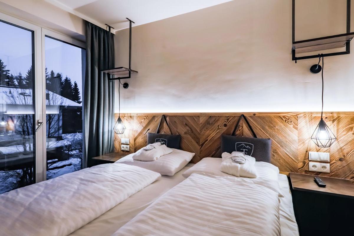 24 by AvenidA - Mountain Residence
