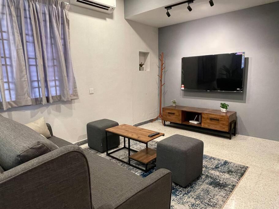 *NEW 12Px w KTV/KidsPool/Billiard/Jacuzzi near USM photo 4