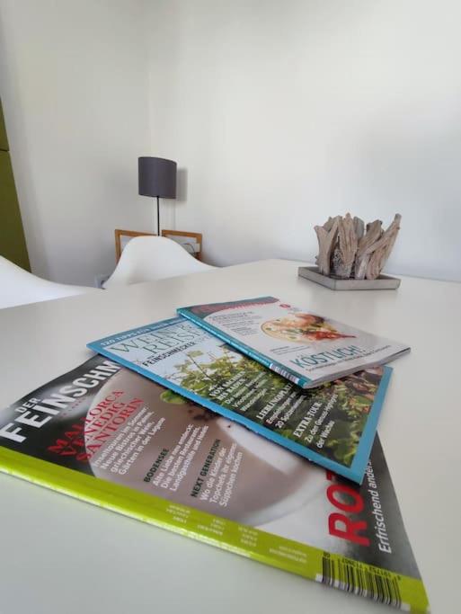 Flair Apartments 'FACHWERK & FLAIR' - Altstadt-Apartment 78 qm für Urlaub oder Geschäftsreise, Innenstadtlage, ruhig, modern, 900 m Bahnhof, 24 Std Check-i