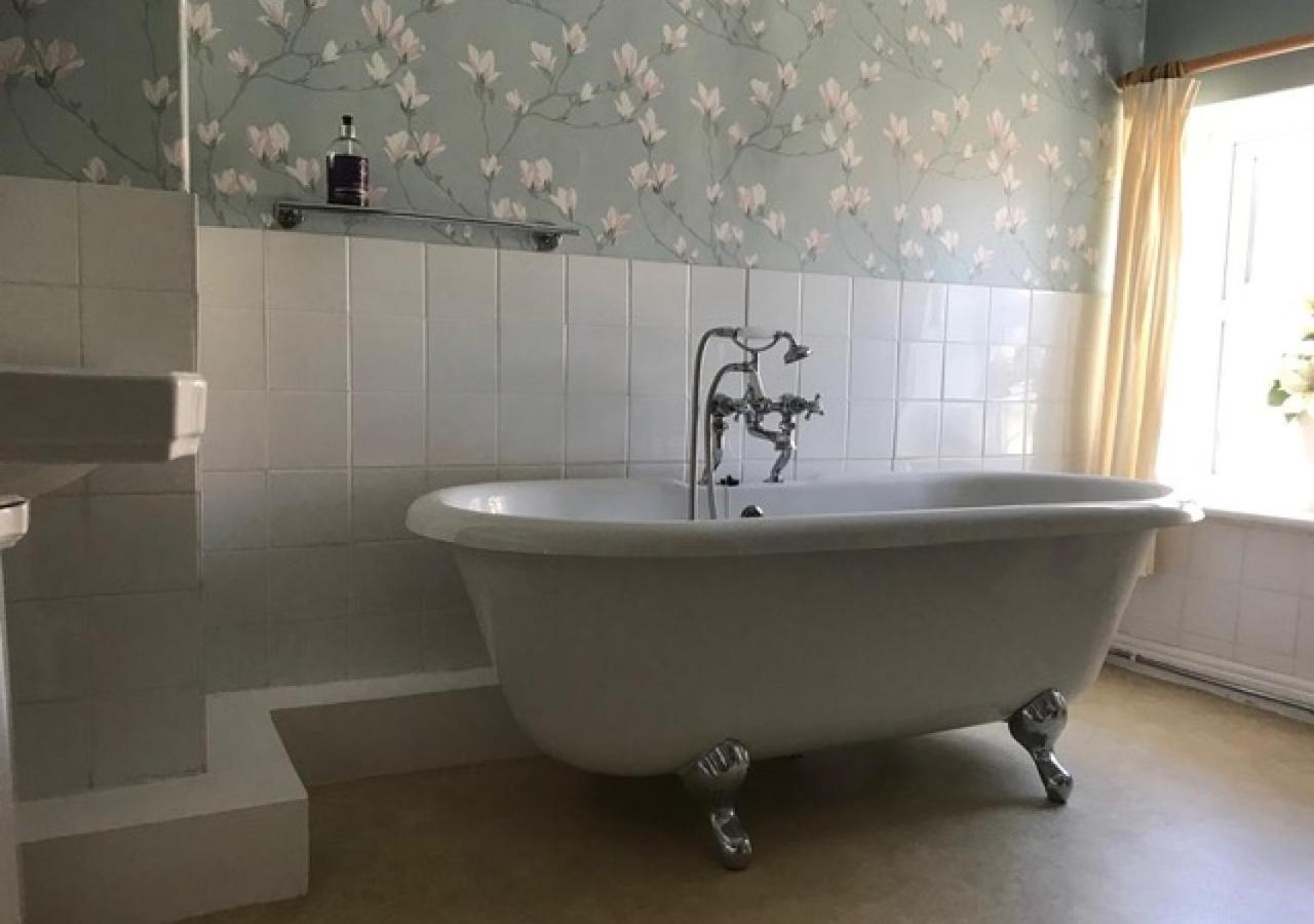2 Bed in Sleights oc-wa228a