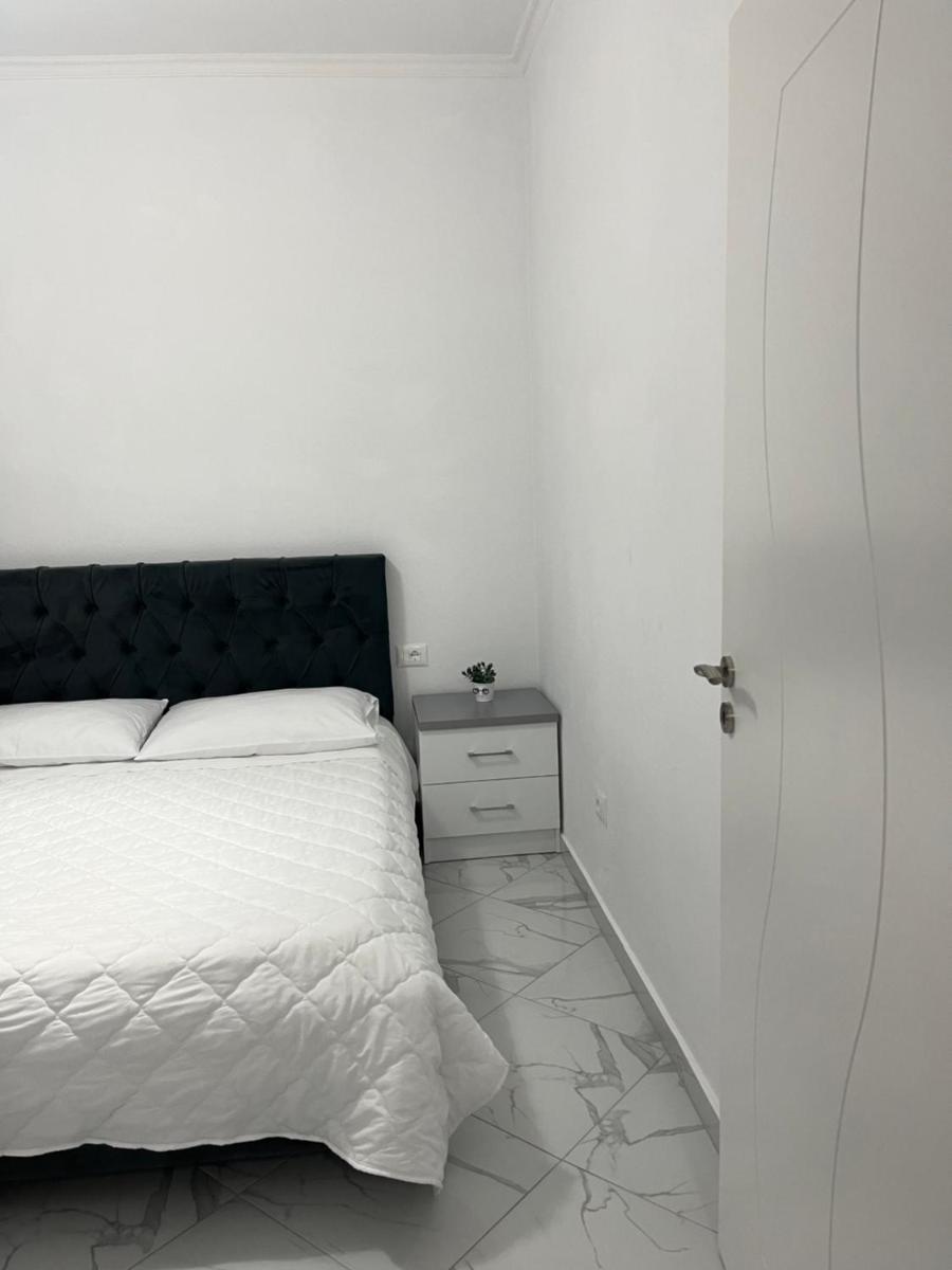 Xhefri's Apartments