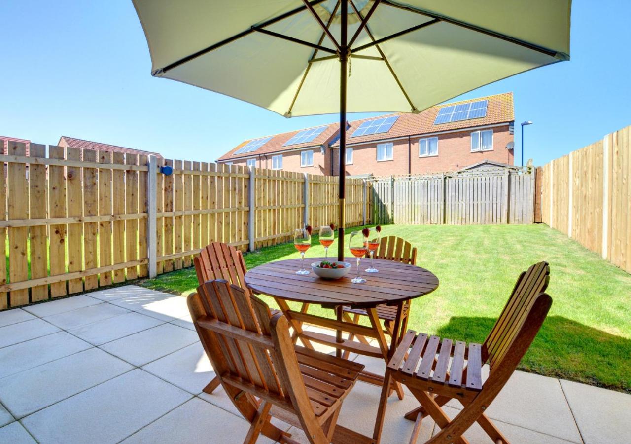 3 Bed in Whitby oc-w420