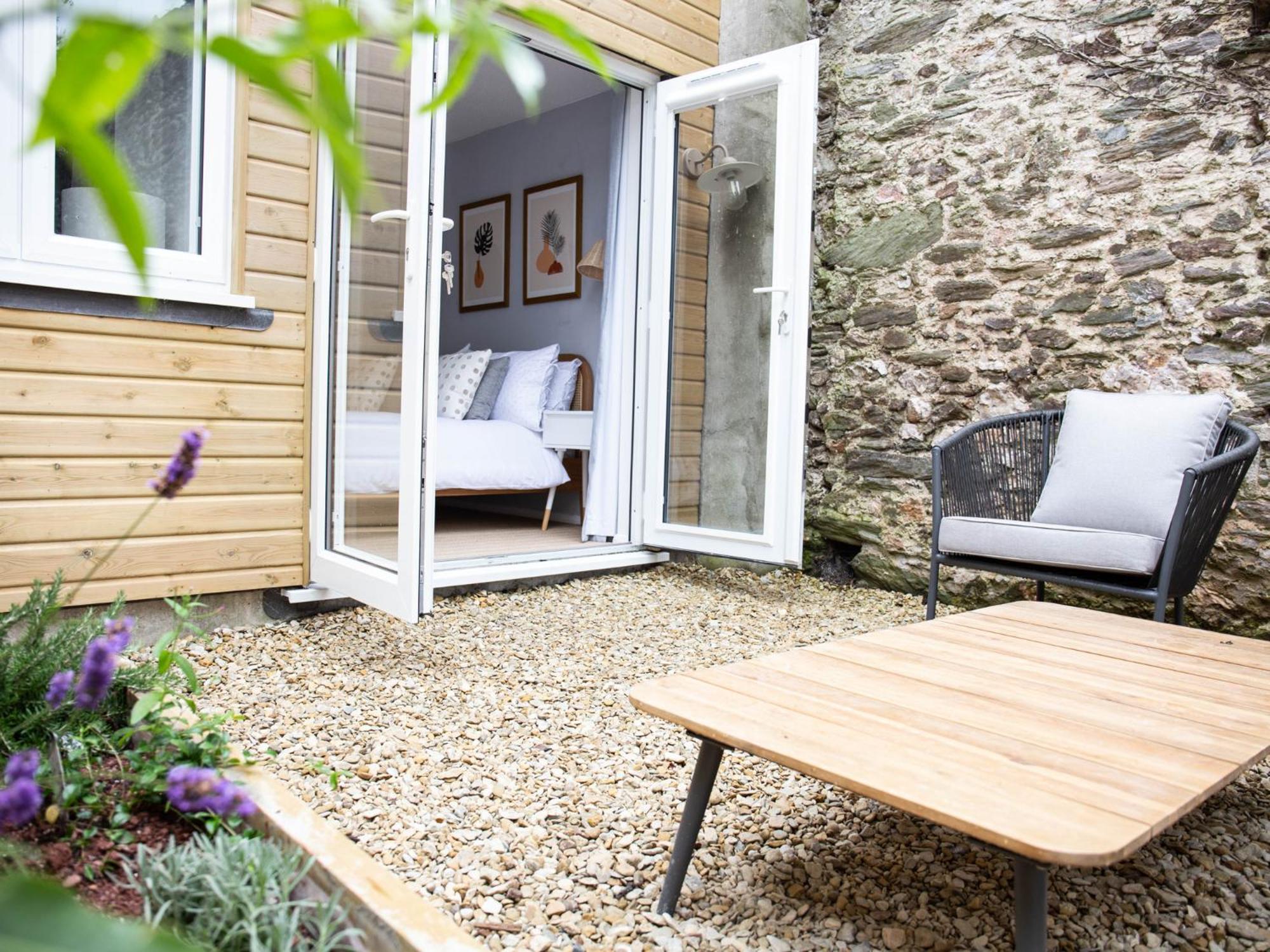 Rural cottage in East Portlemouth view 5