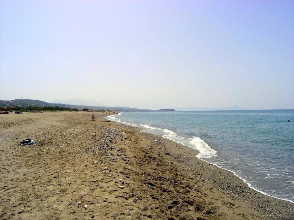 Pervolina countryside by the sea