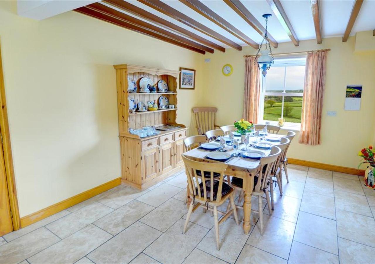 4 Bed in Whitby oc-wa965 view 4