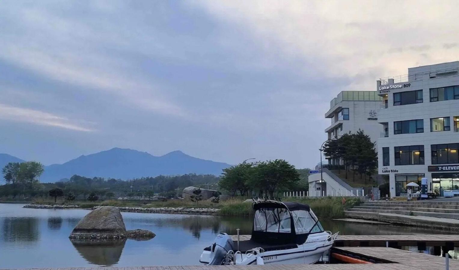 Lakestone&Hotel Sokcho