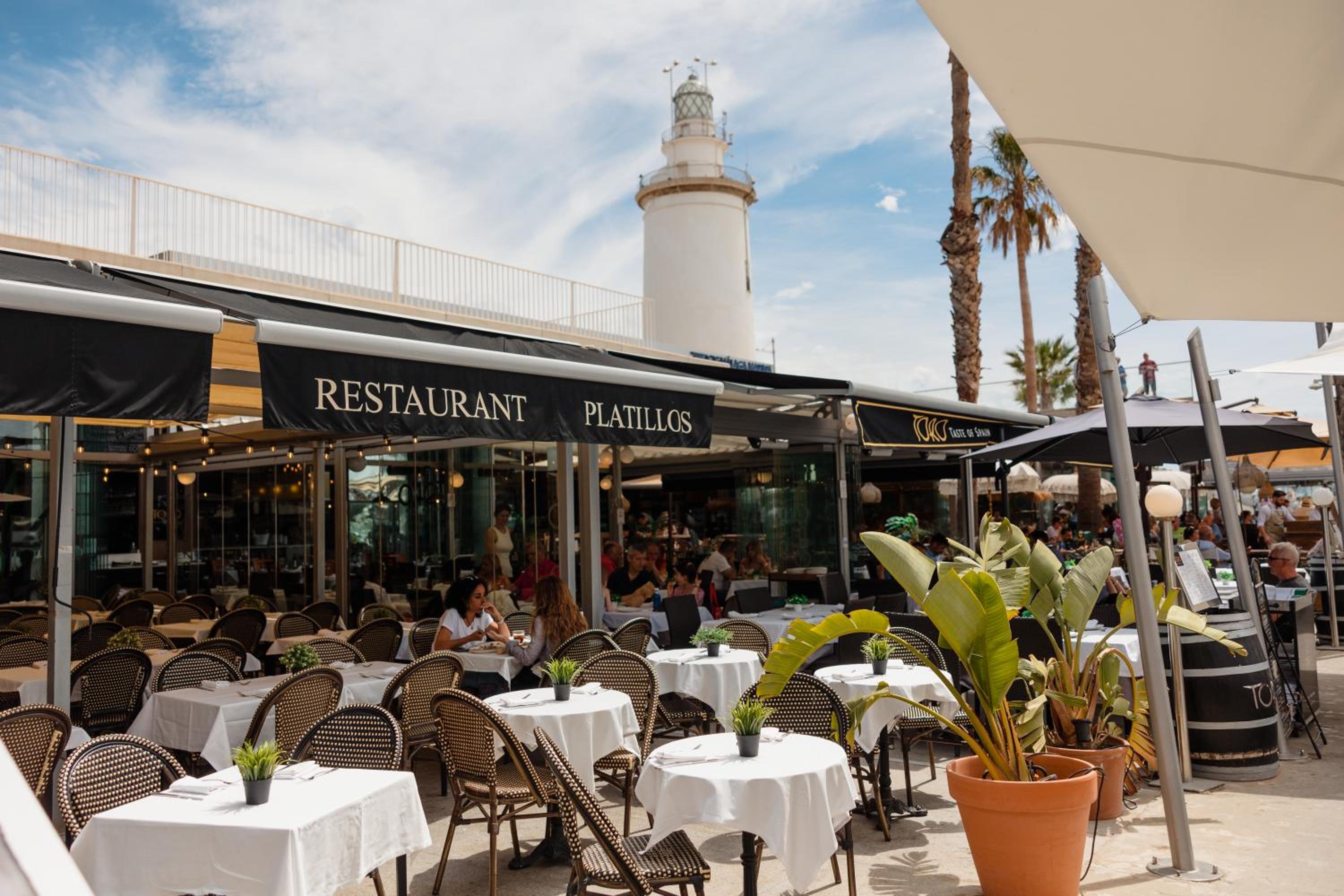 In the historic center of Malaga, very close to the beach and the AVE train station