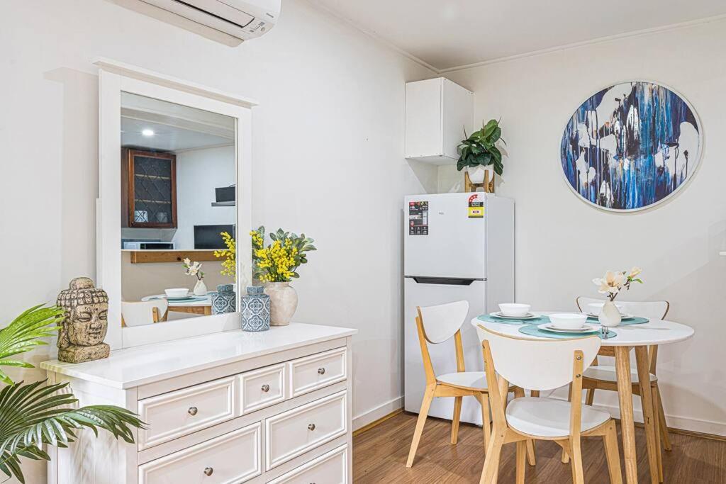 Cozy and Modern Studio for Peaceful Getaway