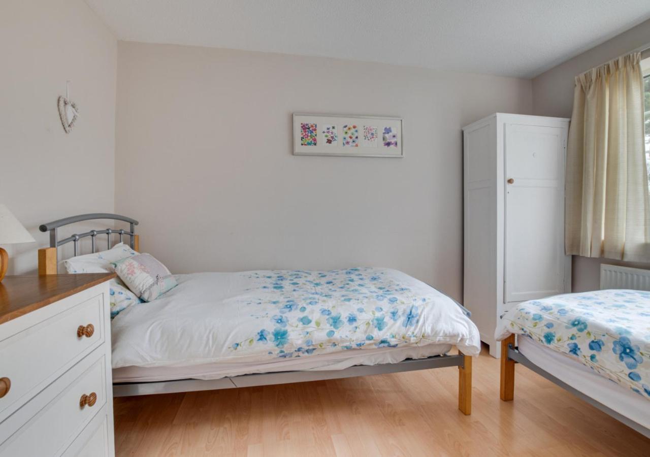 2 Bed in Whitby oc-w104