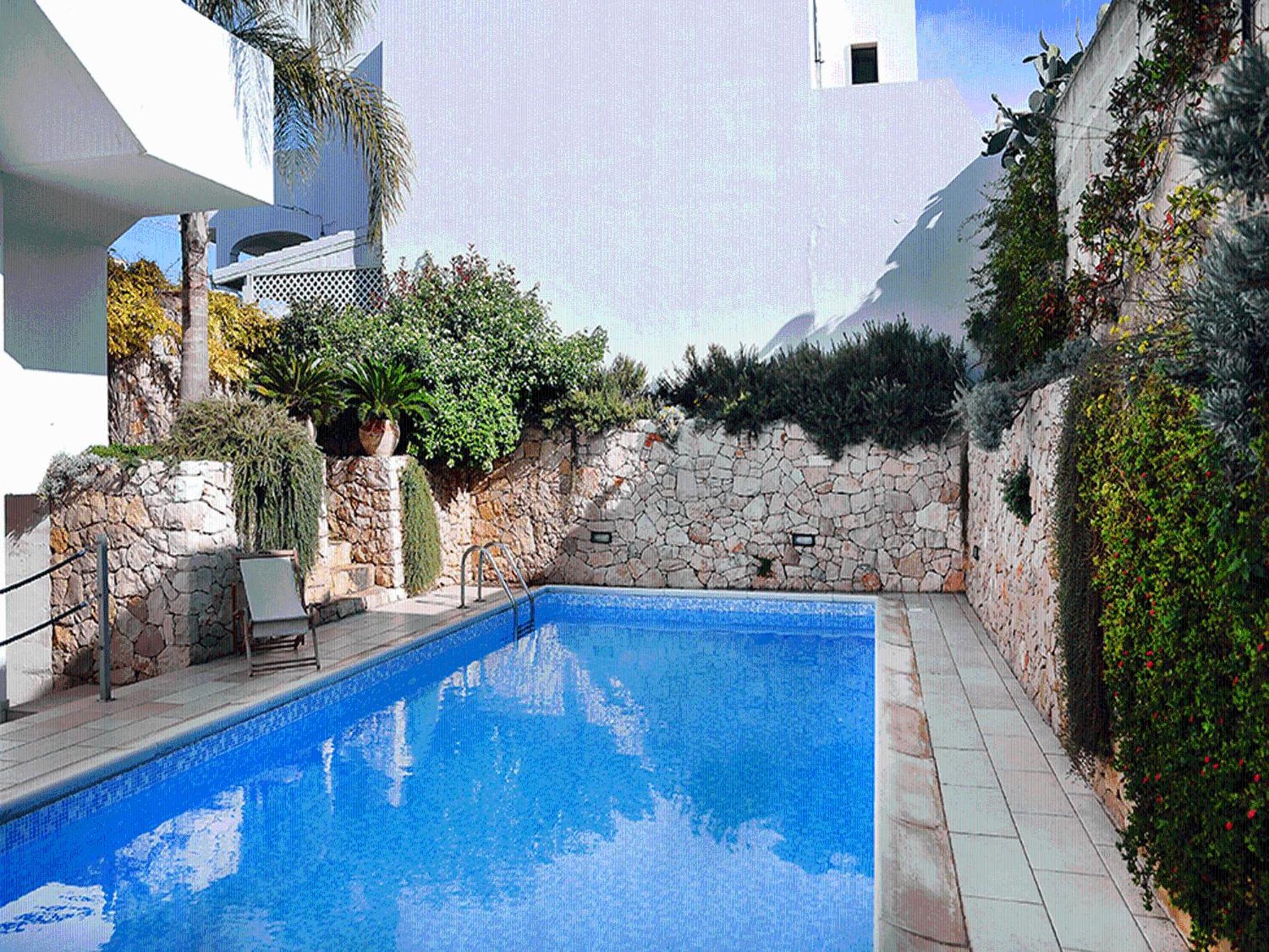 Photo 40