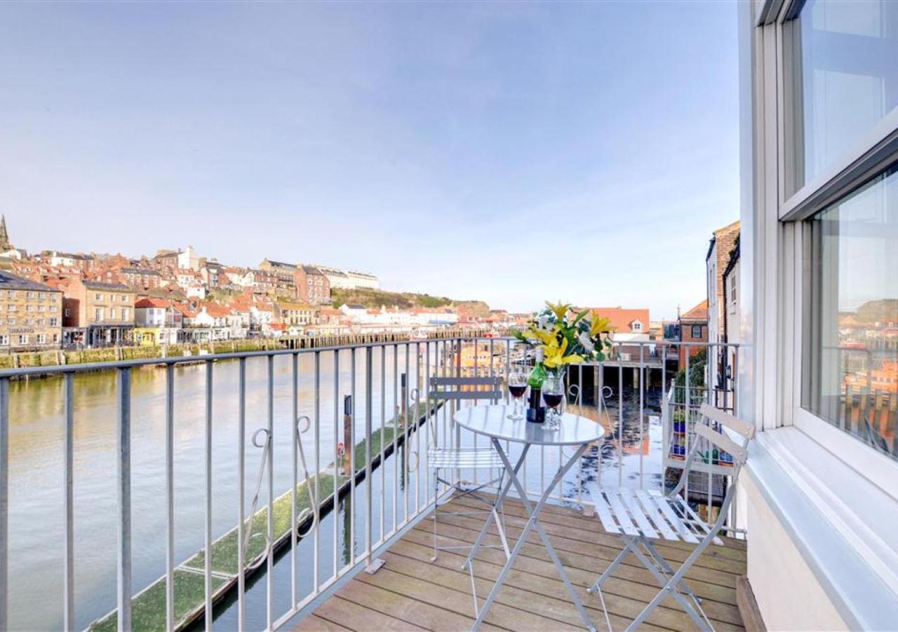 3 Bed in Whitby oc-w120 view 3