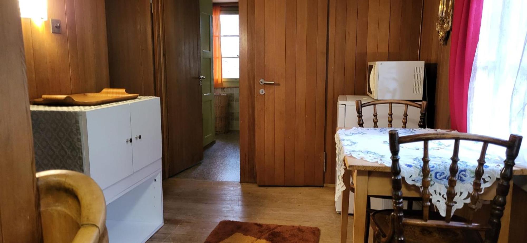 Cosy Traditional Swiss Chalet
