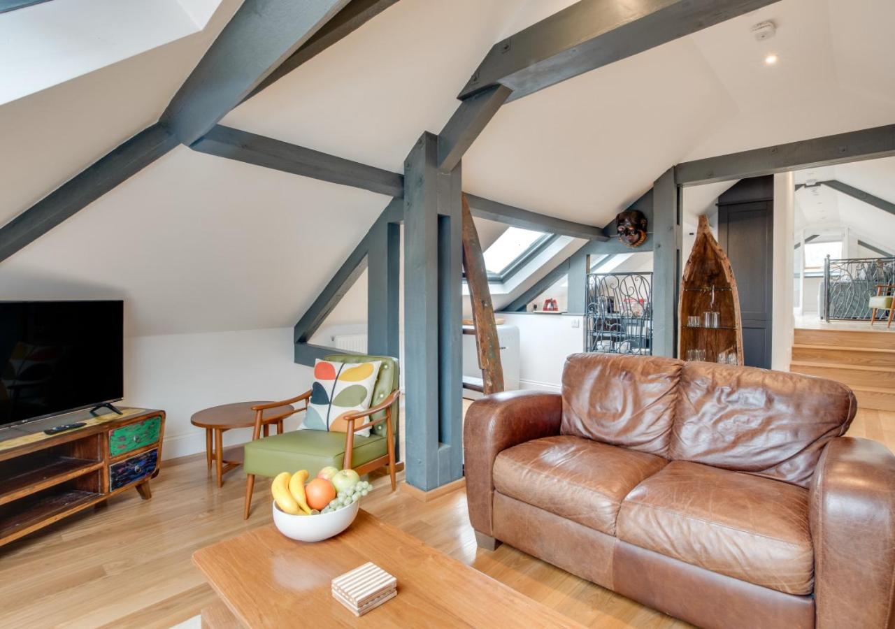 1 Bed in Whitby oc-w1013