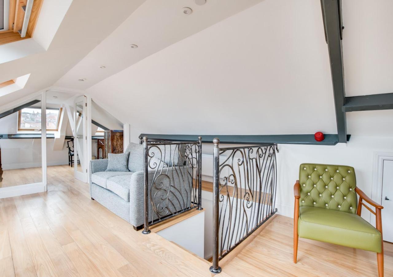 1 Bed in Whitby oc-w1013
