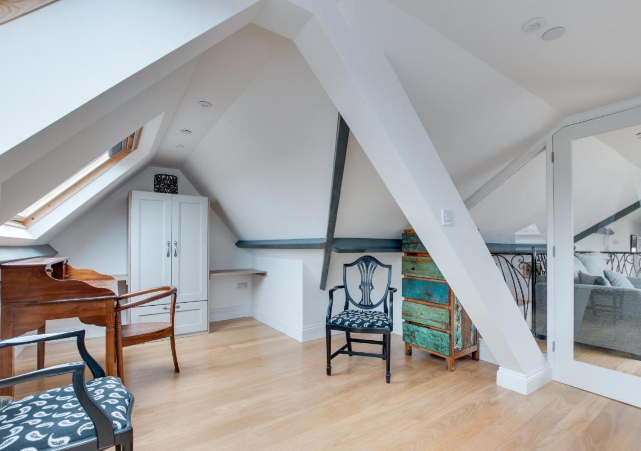 1 Bed in Whitby oc-w1013