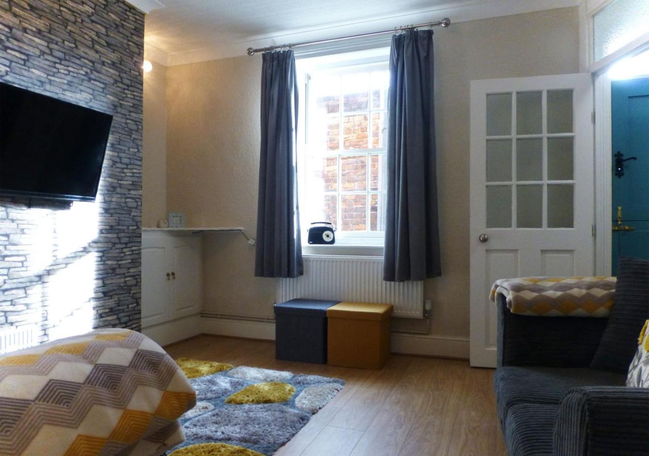 2 Bed in Scarborough oc-s027