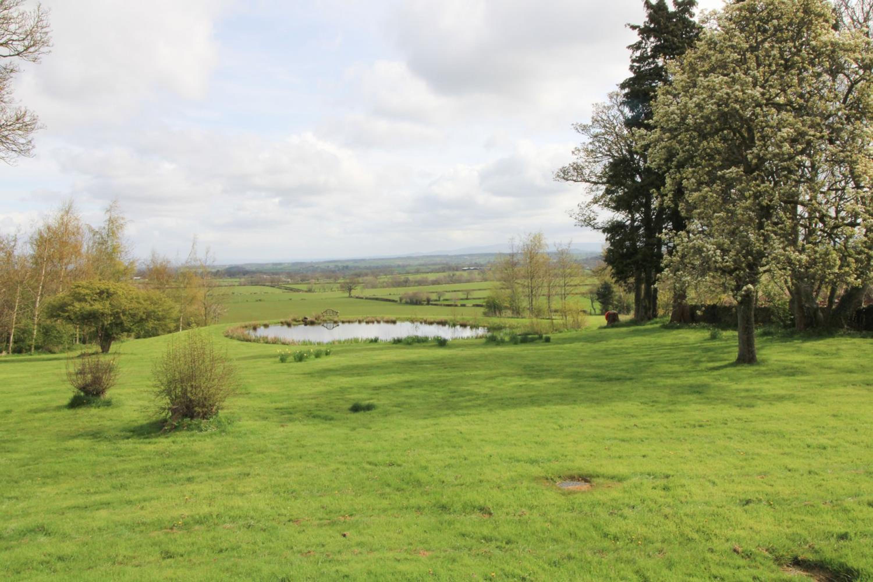 Cloven Stone, Nr Caldbeck ideal family accommodation with hot tub view 2