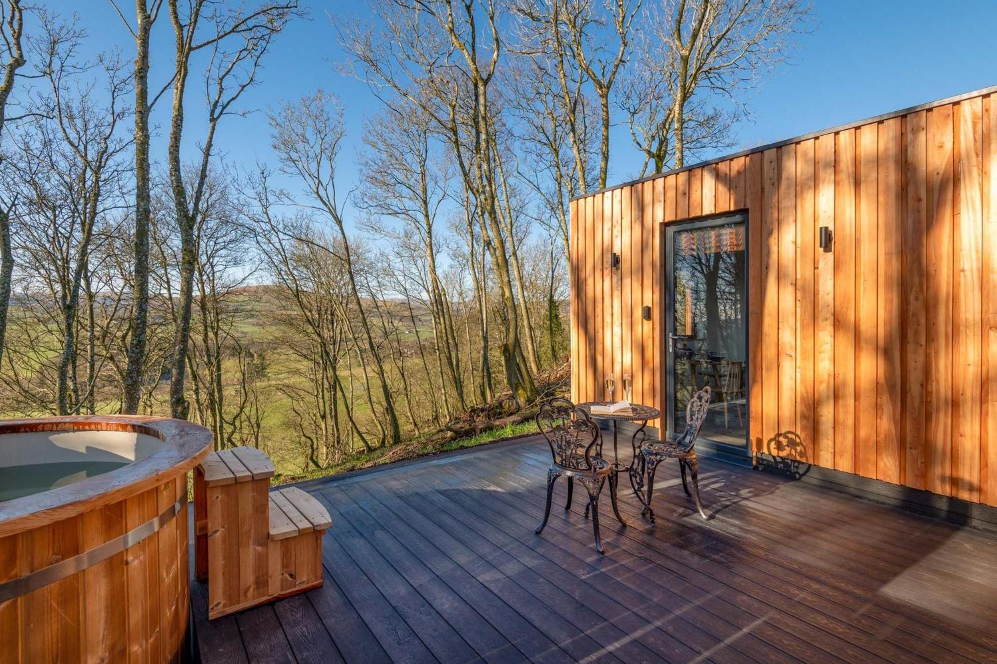 Daffodil, Penruddock Eco & dog friendly lodge with hot tub