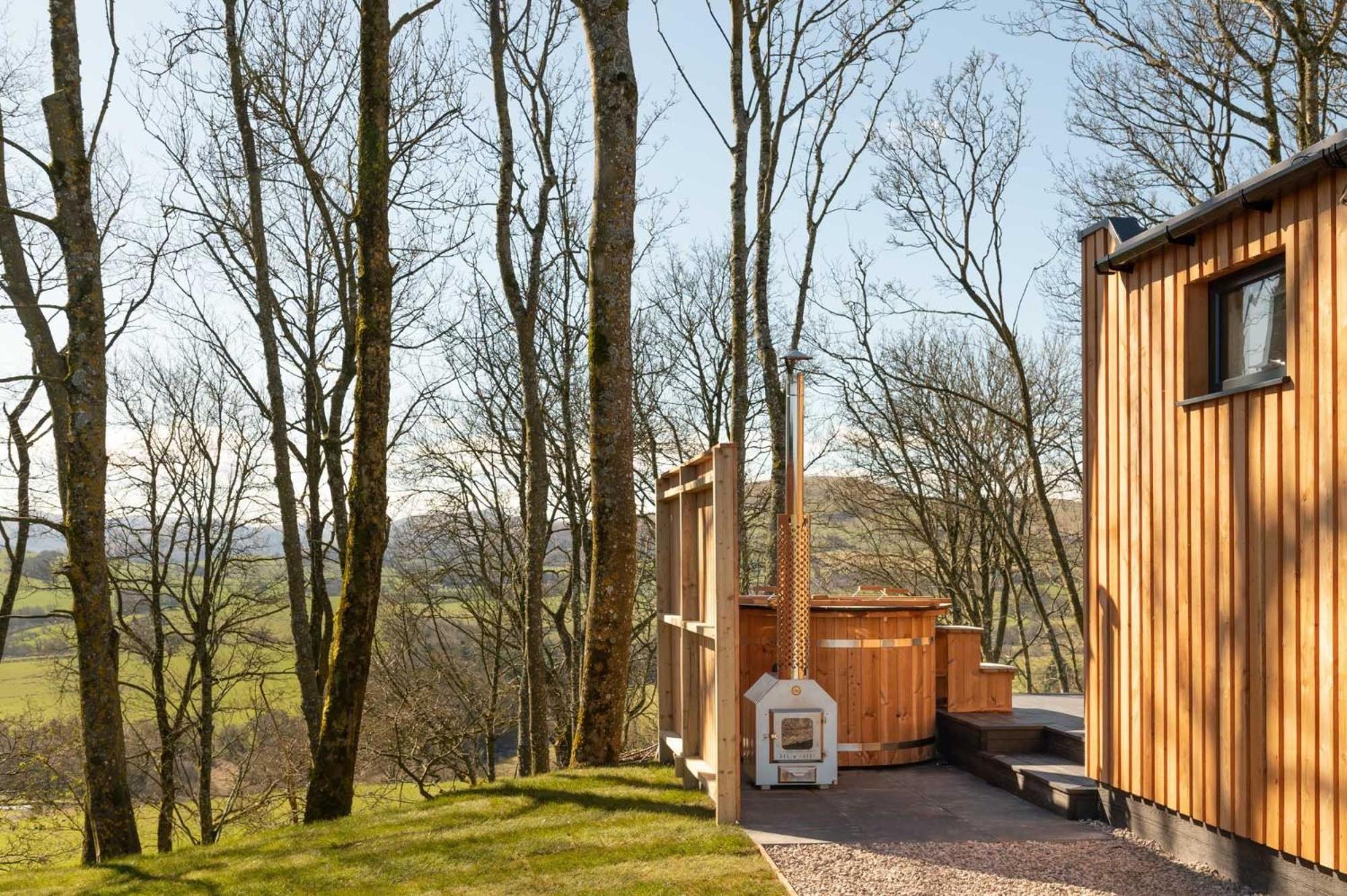 Daffodil, Penruddock Eco & dog friendly lodge with hot tub