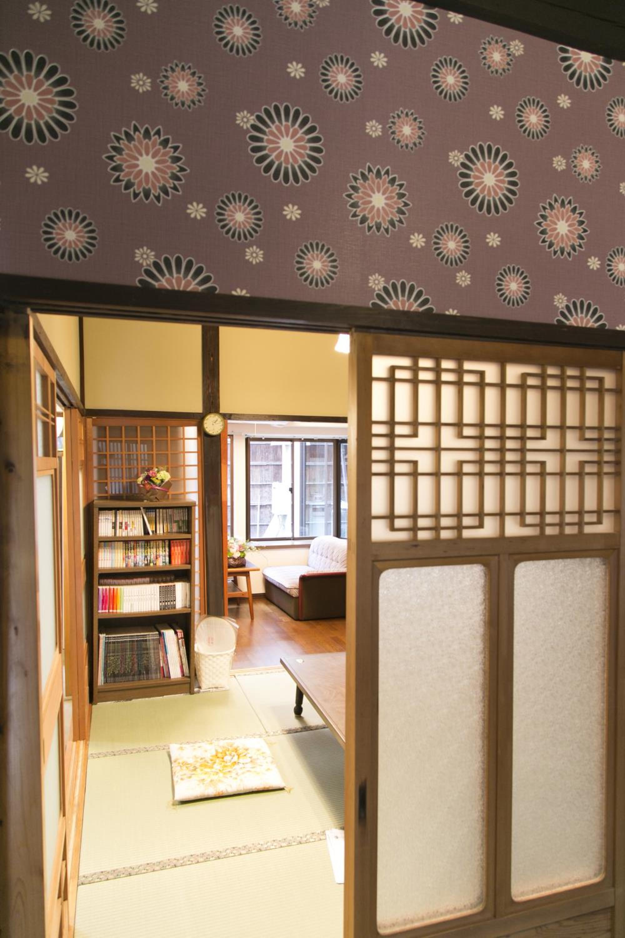 Female-Only Guesthouse Tomari-ya view 3