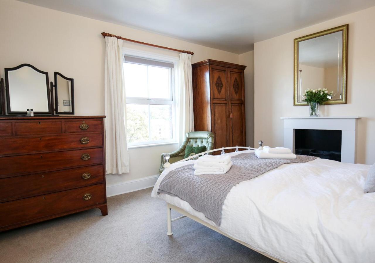 4 Bed in Whitby oc-w414 view 4