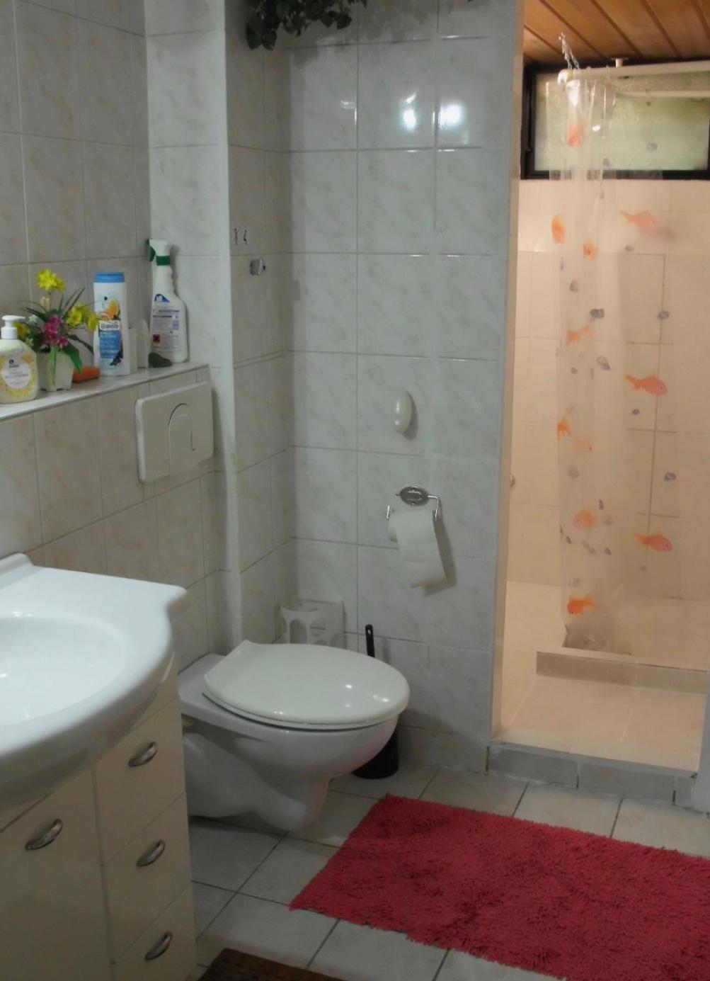 Schönes Zimmer im Seterant/Untergeschoss