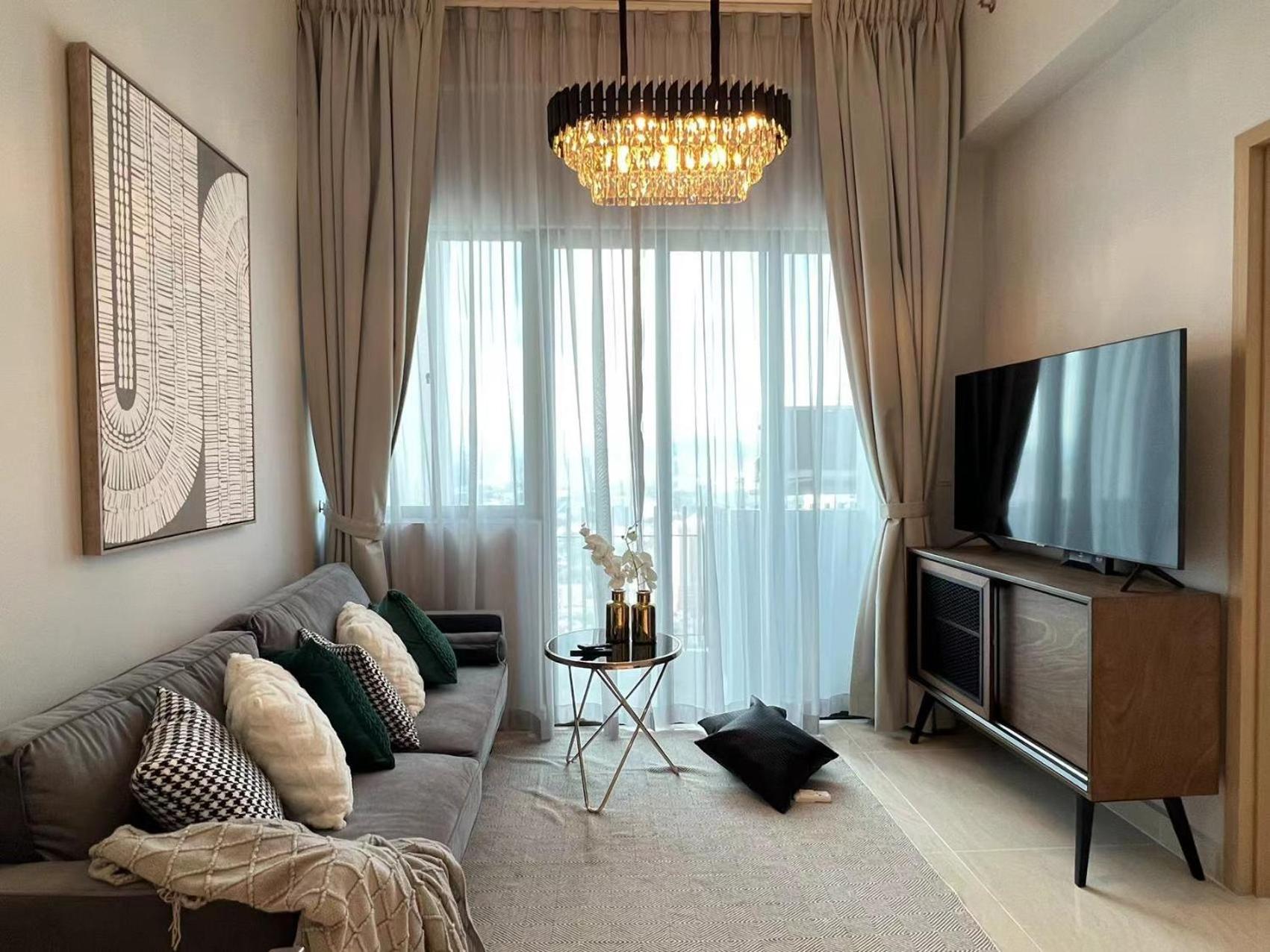 The LUXE By Infinitum by WSD