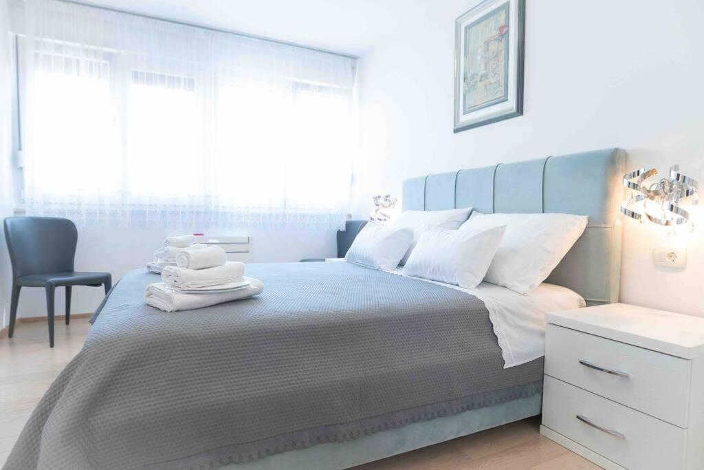 Apartman Sara view 2