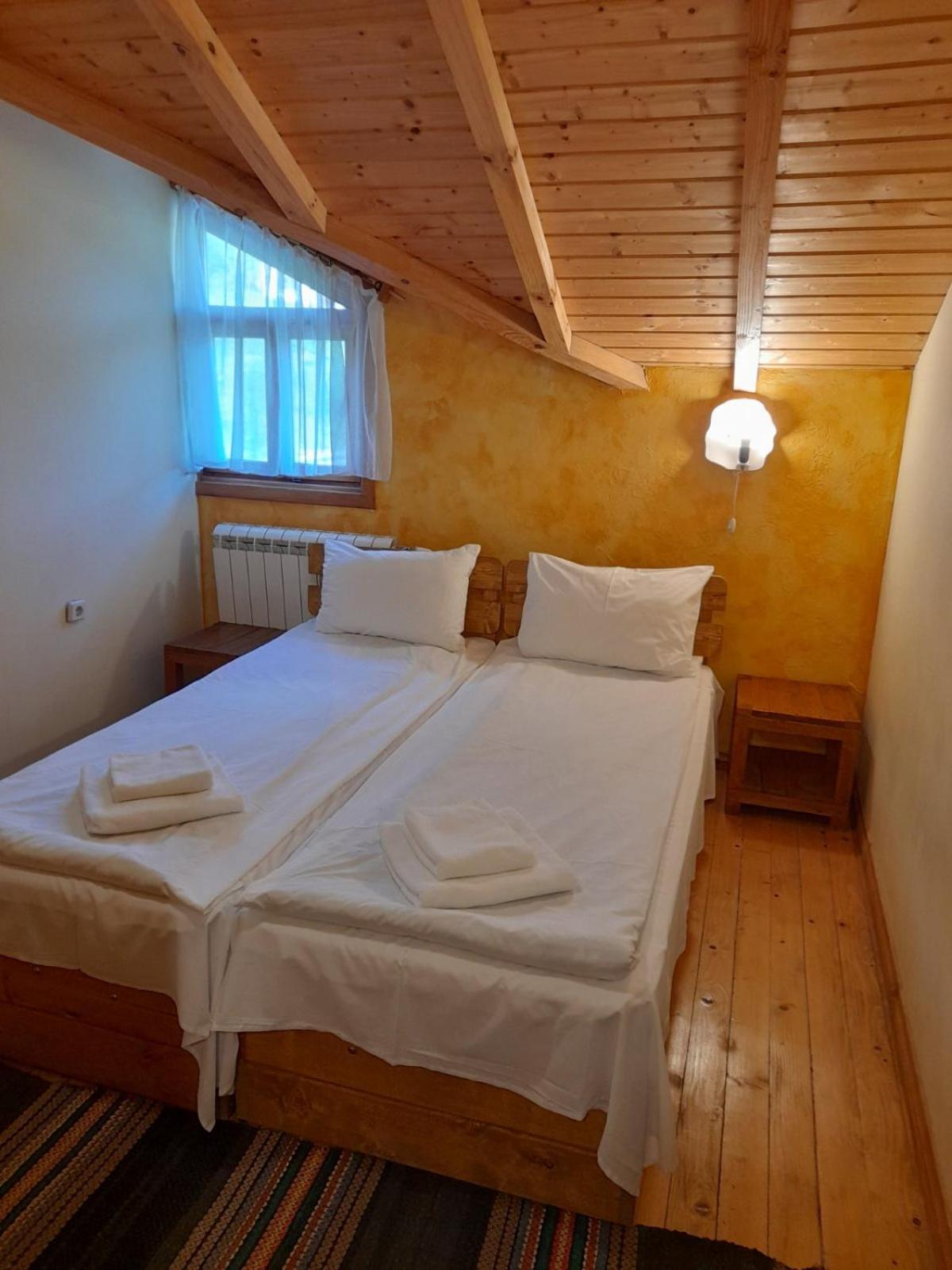 Kandaphery Guest Houses