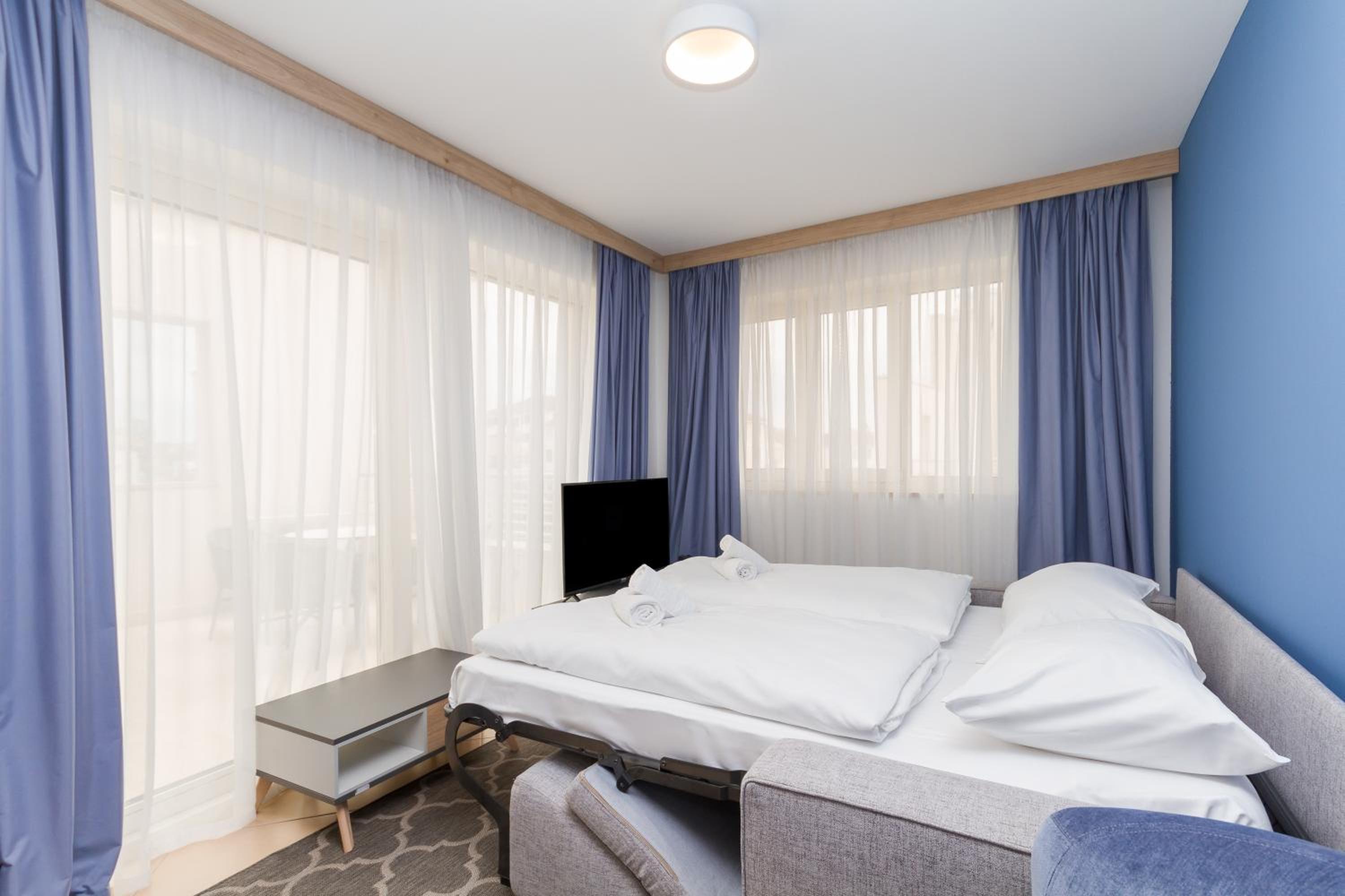 Garden Palace - Apartment Sembid with Terrace