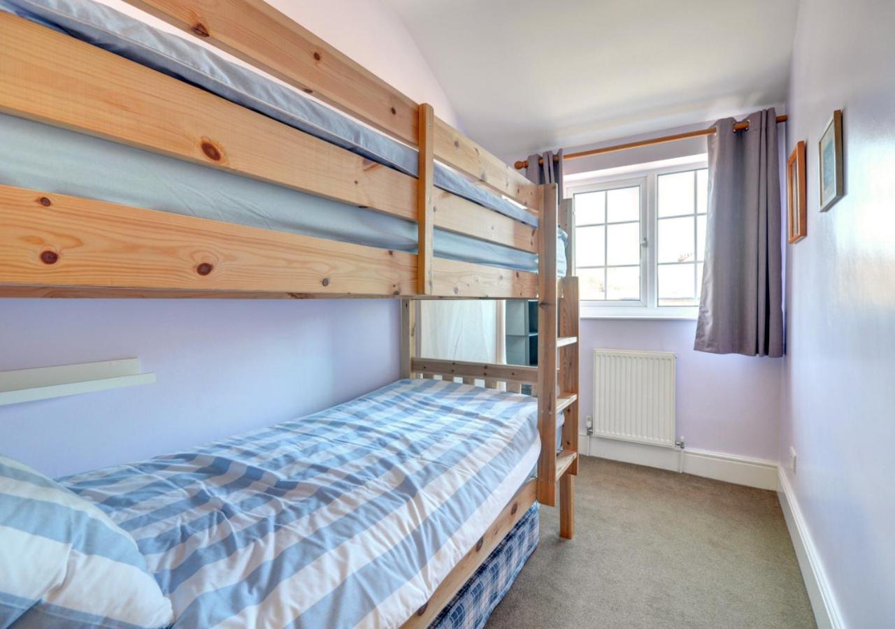 3 Bed in Grosmont oc-wa060