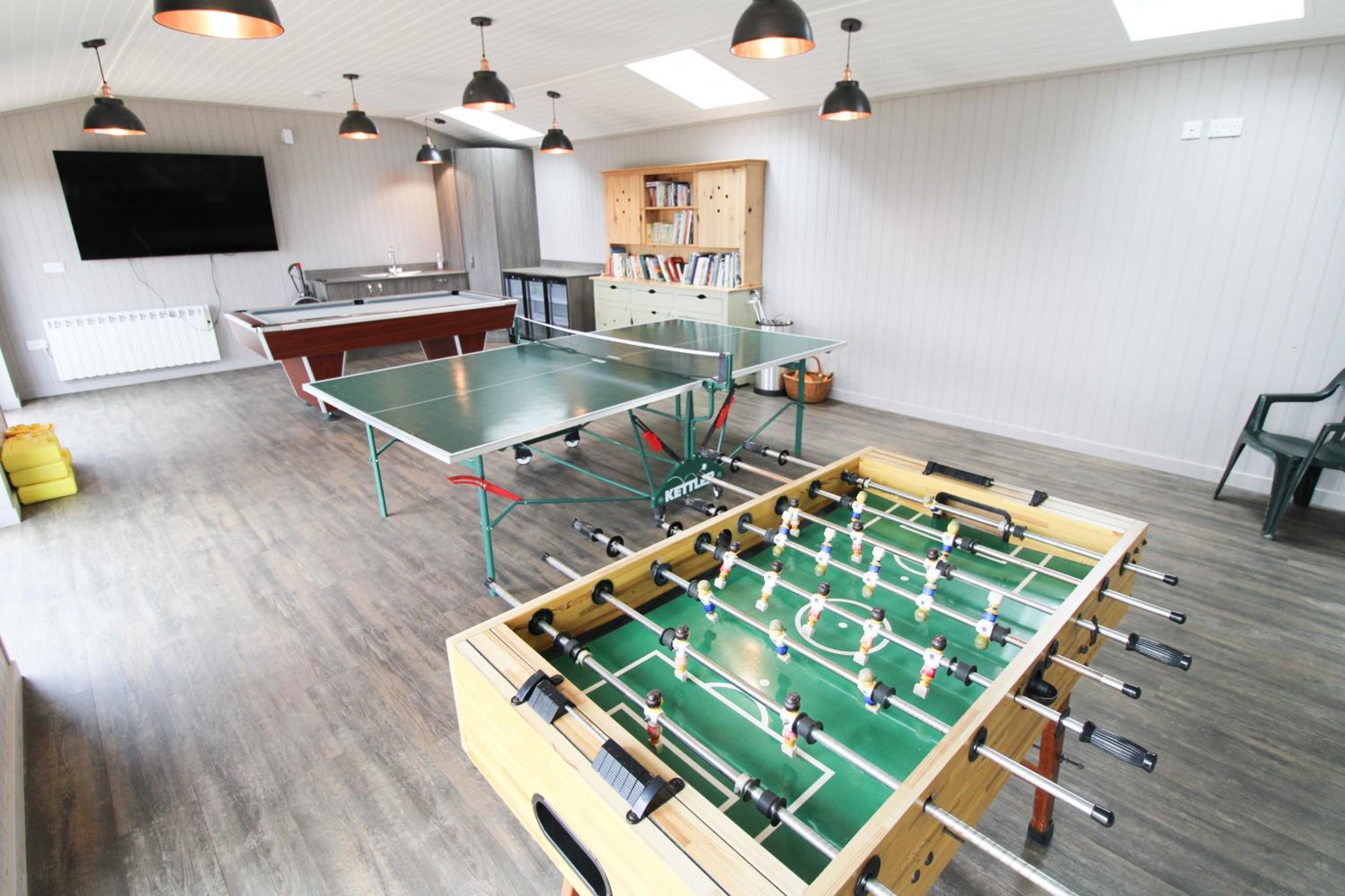 Great Calva, Sebergham, perfect for 2 families or friends with 3 dogs welcome and hot tub view 3