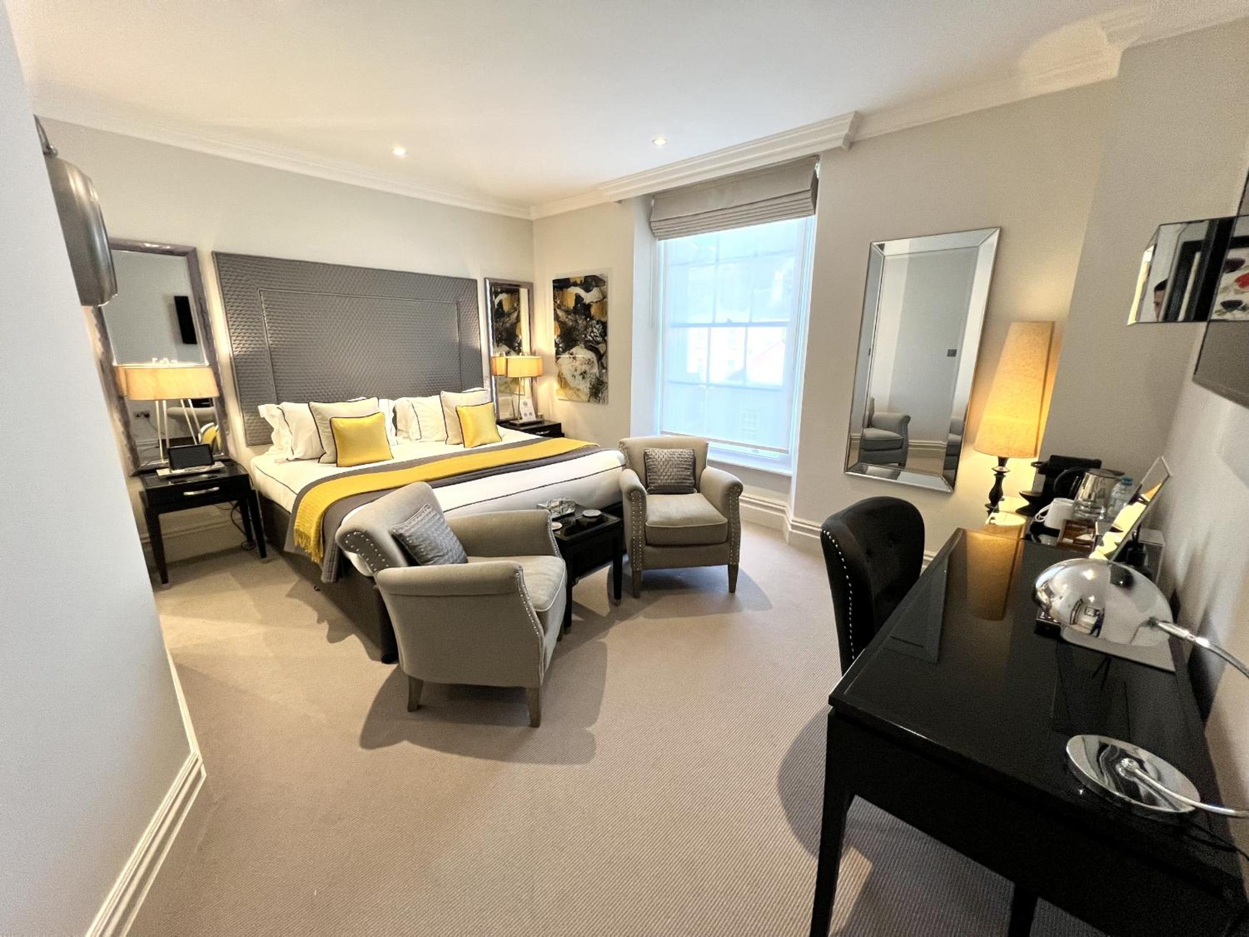 Tavistock Vacations - Tavistock House Hotel - Property Image 2