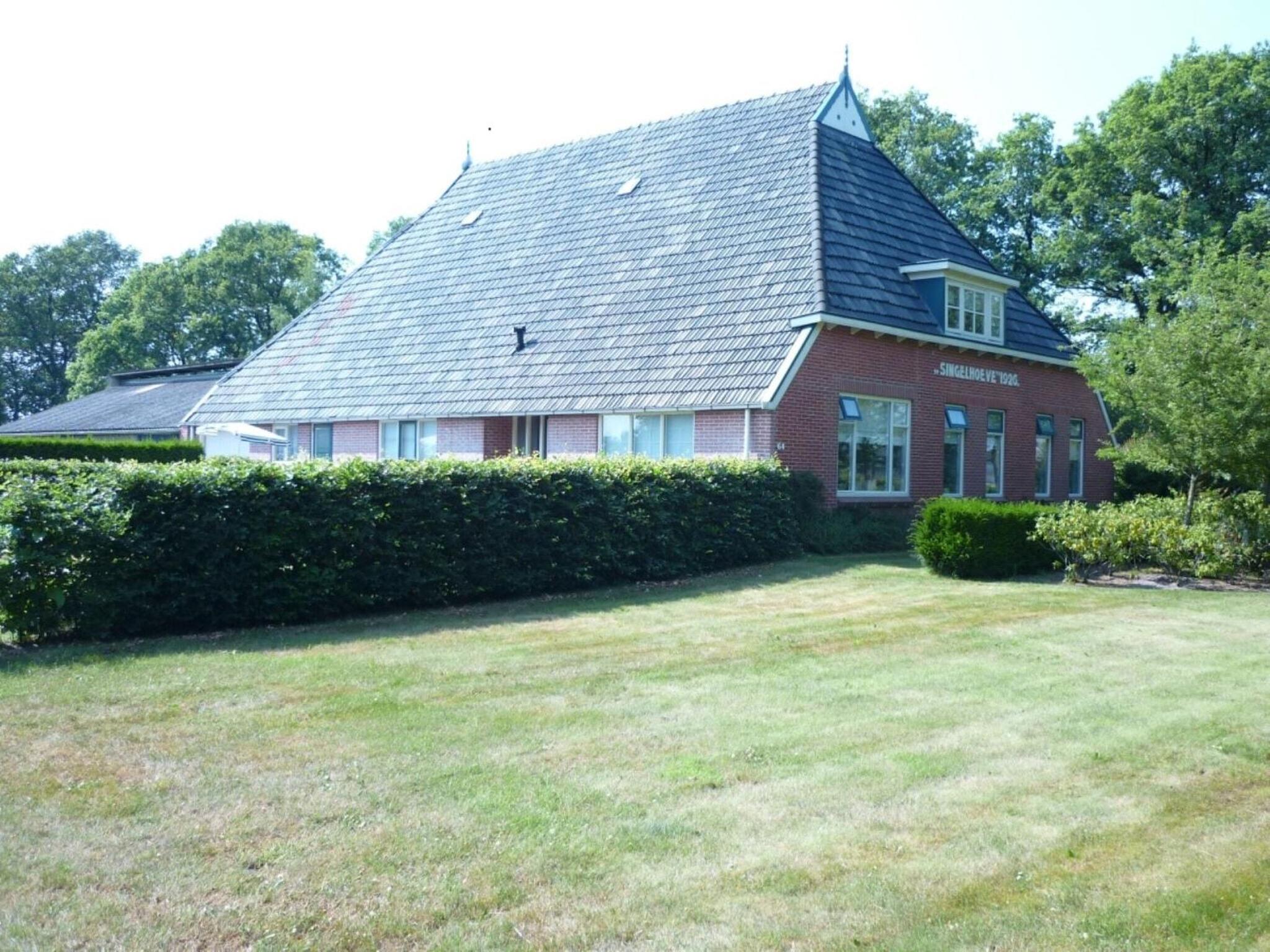 Photo 20