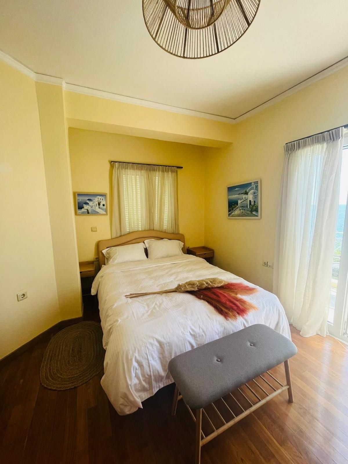 Ammoudeli Apartments