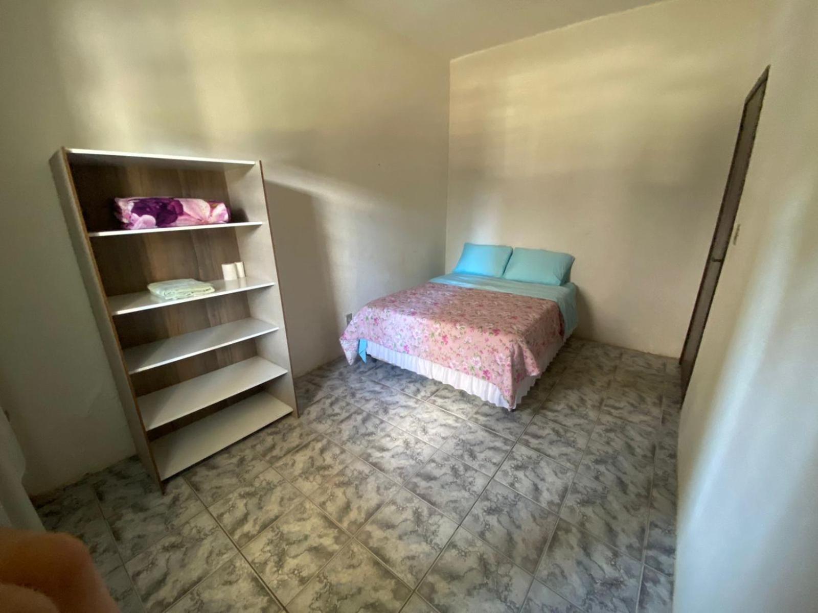Apartamento Inteiro Central 2 Quartos e Kitnet Inteira 01 quarto