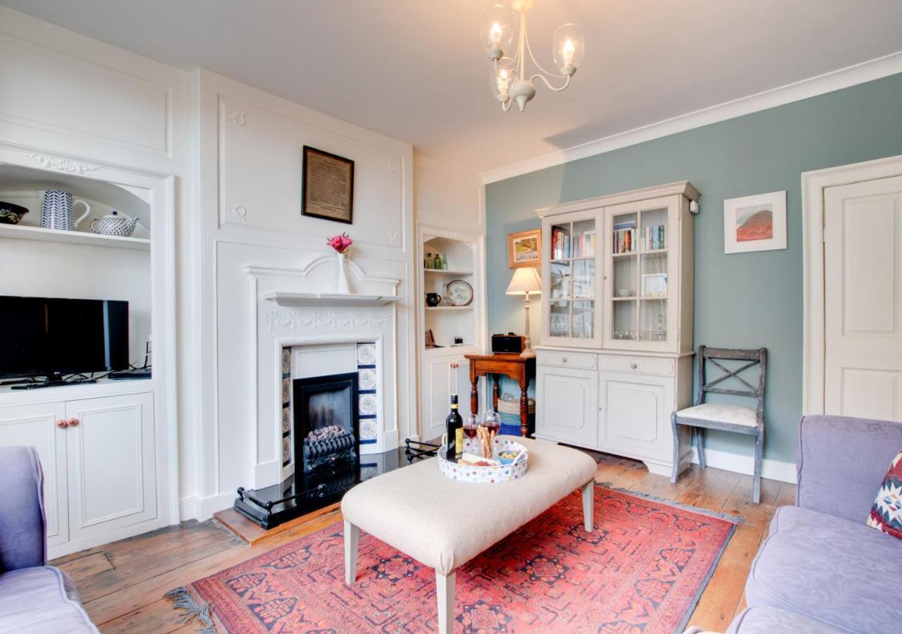 Coral Cottage