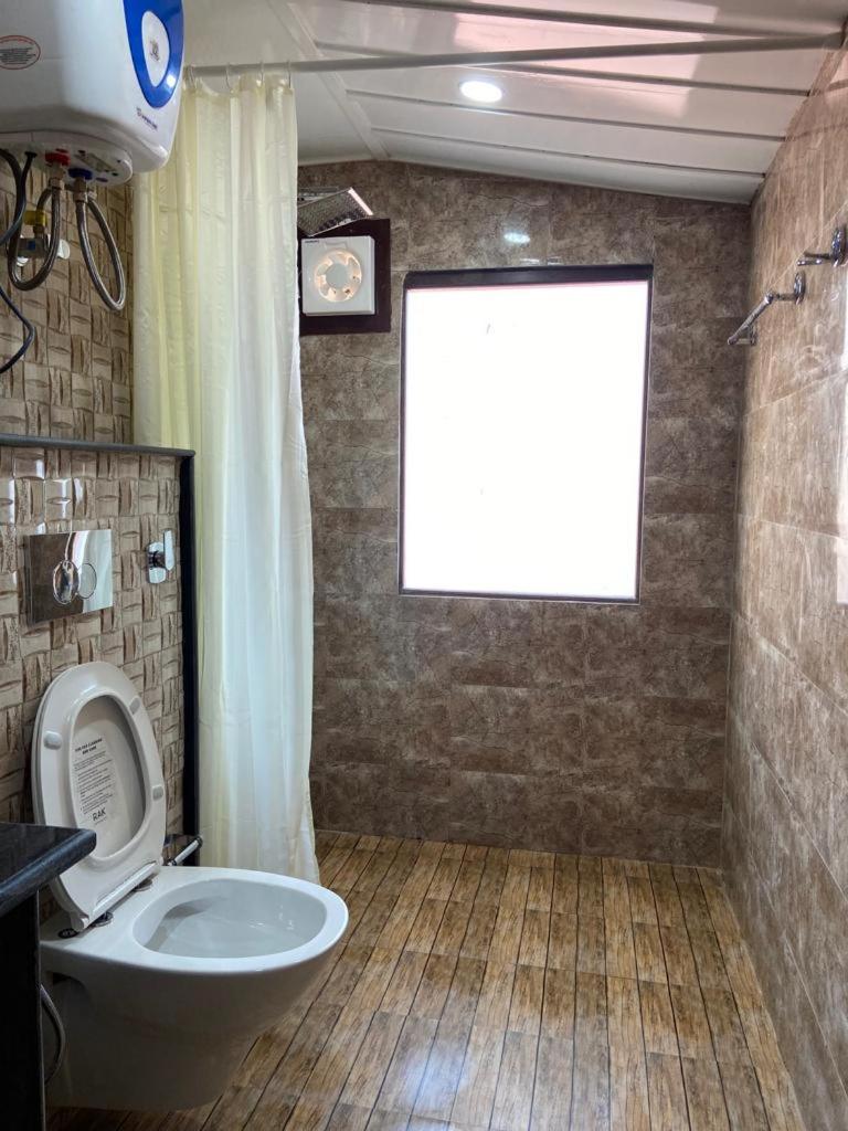 Dhanlaxmi Apartments