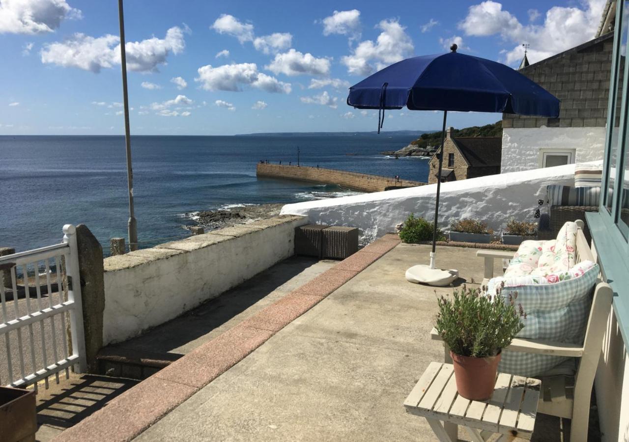 4 Bed in Porthleven oc-samcot