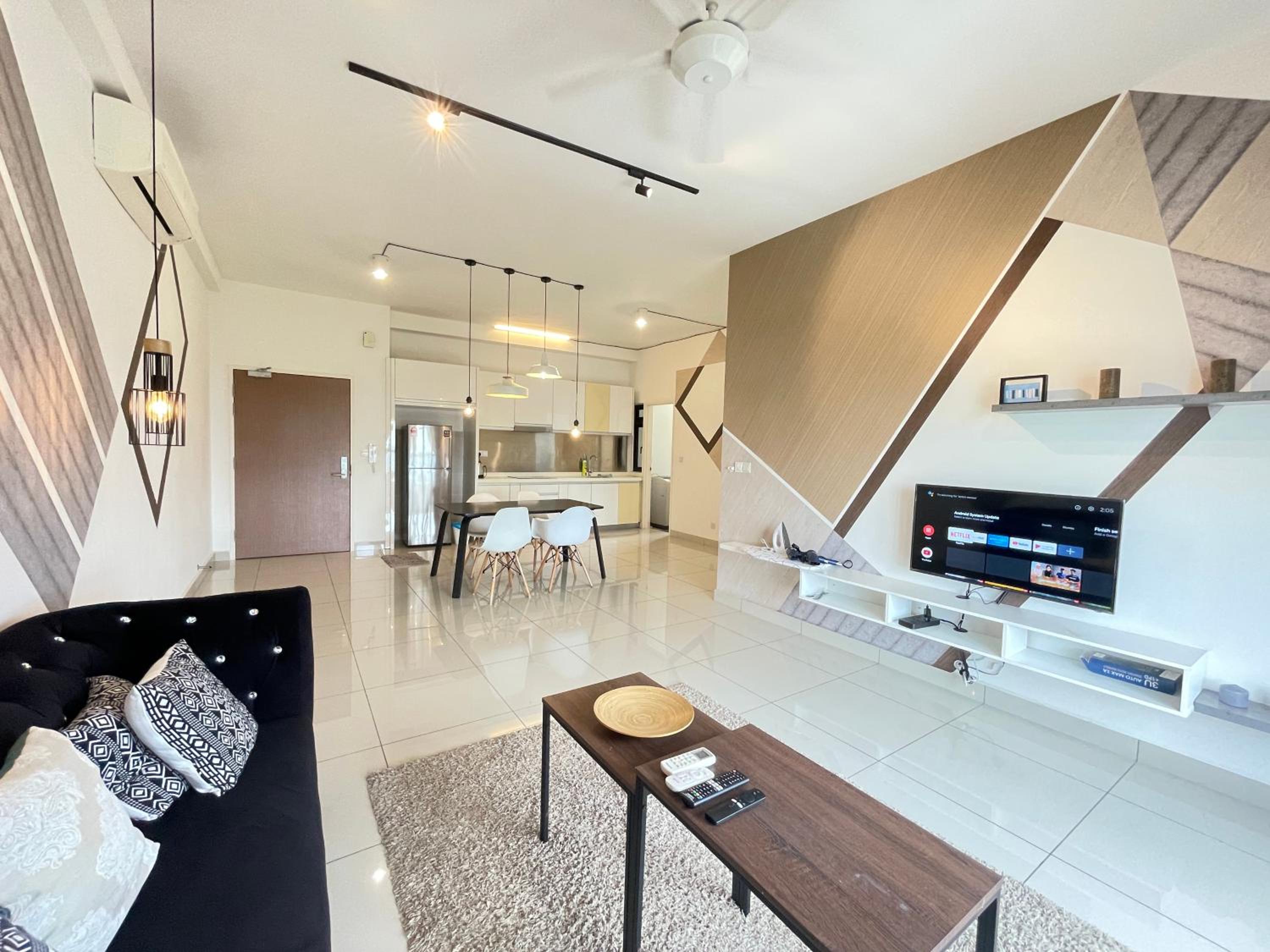 Meridin Medini by WP Homestay photo 2
