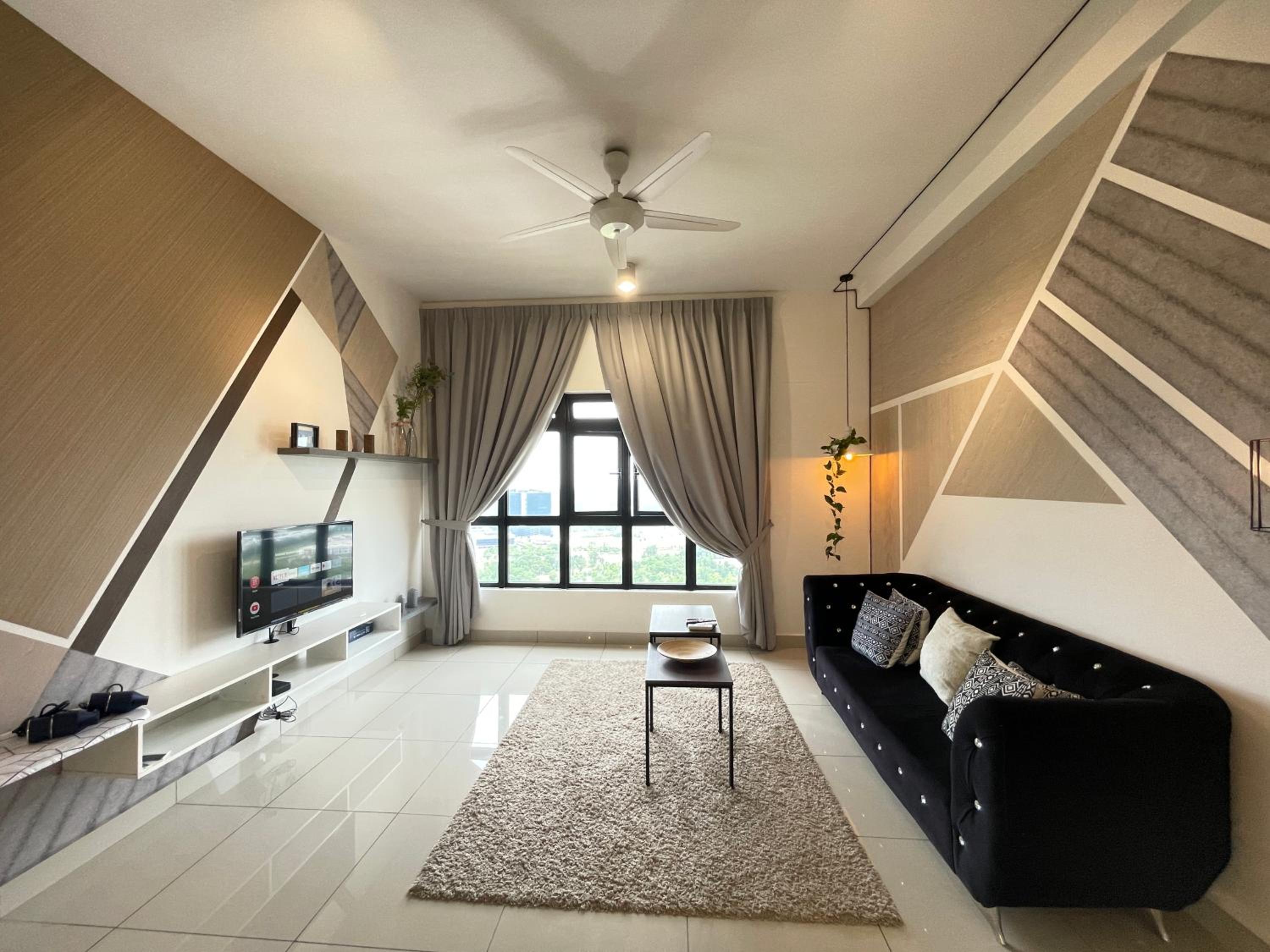 Meridin Medini by WP Homestay photo 3