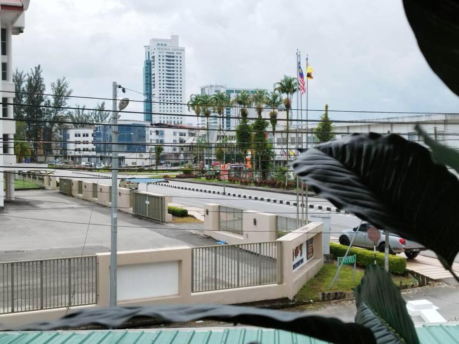 Nanyang Homestay 10 pax Free Wifi & Washer-1st Floor photo 8